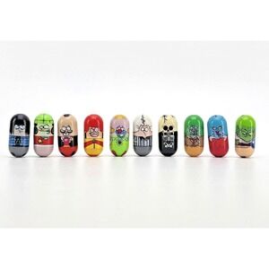 Lot of 10 Vintage Mighty Beanz 2003 Heavy Metal Deejay Zombie Bones Martian